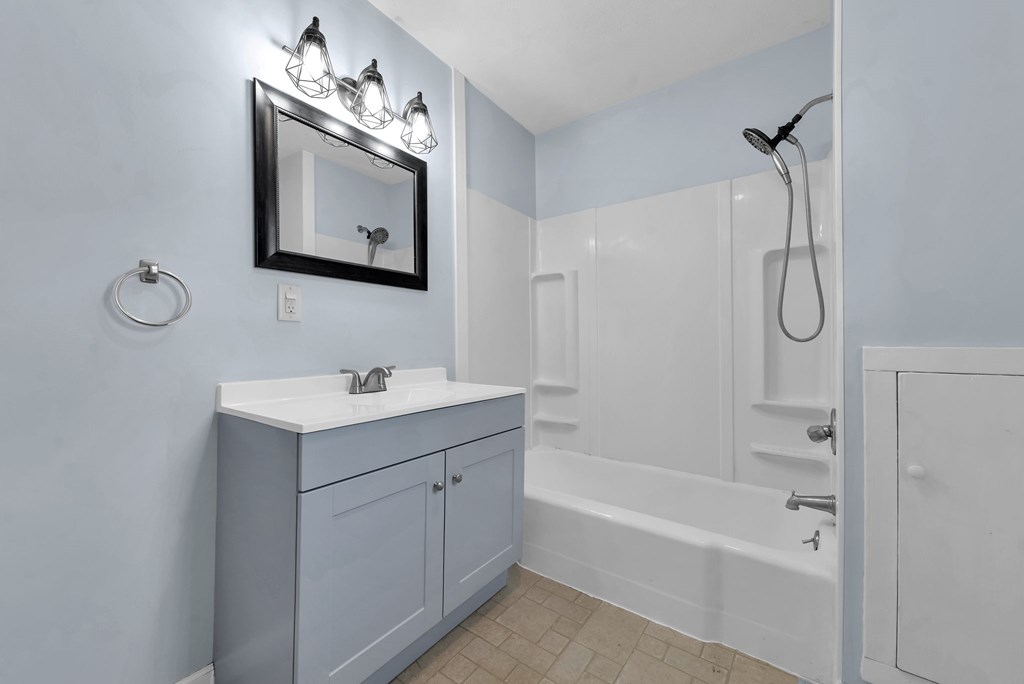 328 N Henry Street, Crestline, Ohio 44827, 4 Bedrooms Bedrooms, ,1 BathroomBathrooms,Residential,For Sale,Henry Street,9069132