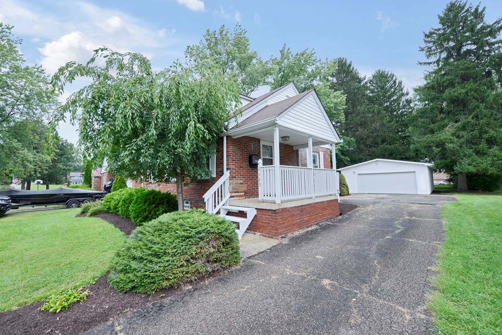 1163 Woodland Road, Mansfield, Ohio 44907, 3 Bedrooms Bedrooms, ,1 BathroomBathrooms,Residential,For Sale,Woodland Road,9069135
