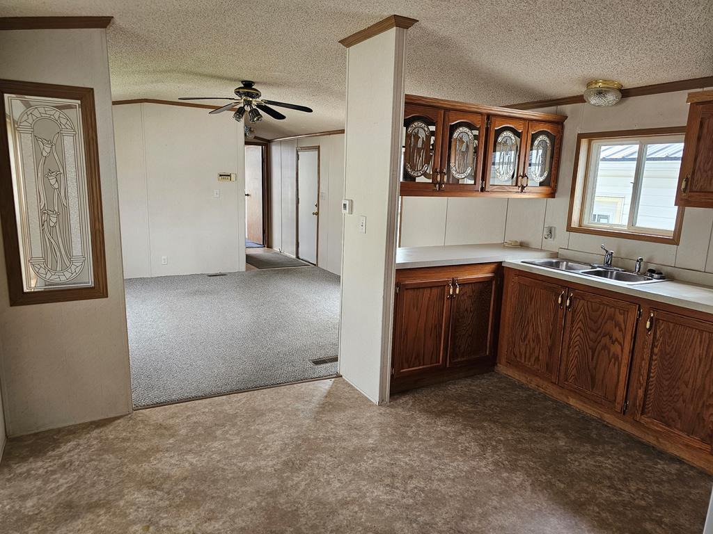 2 Carter Lane, Shelby, Ohio 44875, 2 Bedrooms Bedrooms, ,2 BathroomsBathrooms,Residential,For Sale,Carter Lane,9069159