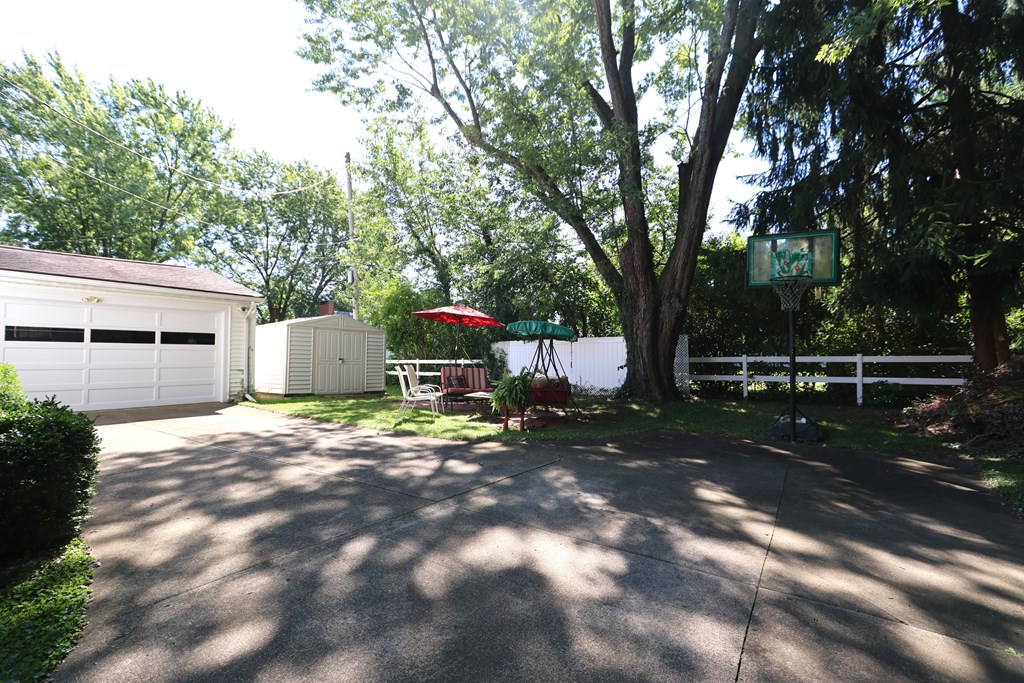 709 Coleman Rd., Mansfield, Ohio 44903, 3 Bedrooms Bedrooms, ,2 BathroomsBathrooms,Residential,For Sale,Coleman Rd.,9069170