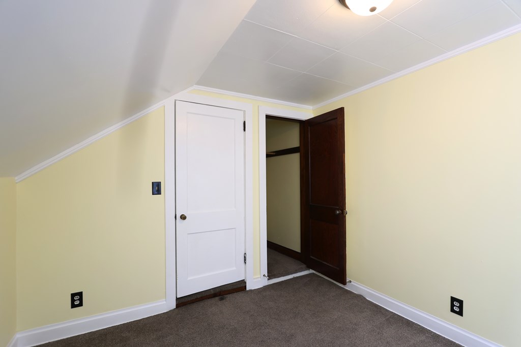 321 -323 E Payne Street, Galion, Ohio 44833, 6 Bedrooms Bedrooms, ,Residential Income,For Sale,-323 E Payne Street,9069195