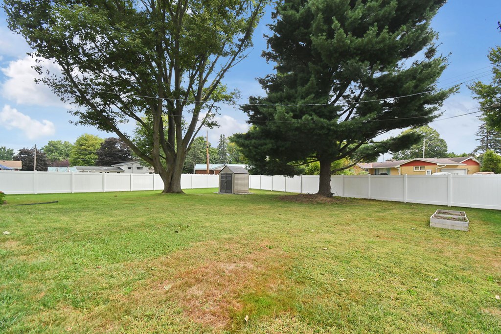 1526 Fairview Avenue, Bucyrus, Ohio 44820, 3 Bedrooms Bedrooms, ,1 BathroomBathrooms,Residential,For Sale,Fairview Avenue,9069196