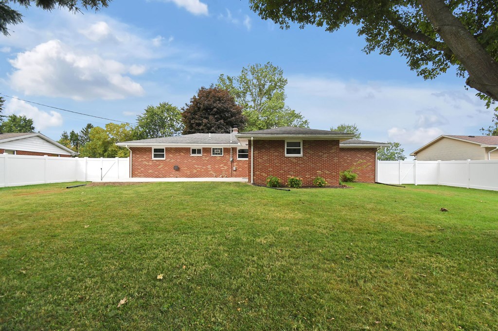 1526 Fairview Avenue, Bucyrus, Ohio 44820, 3 Bedrooms Bedrooms, ,1 BathroomBathrooms,Residential,For Sale,Fairview Avenue,9069196
