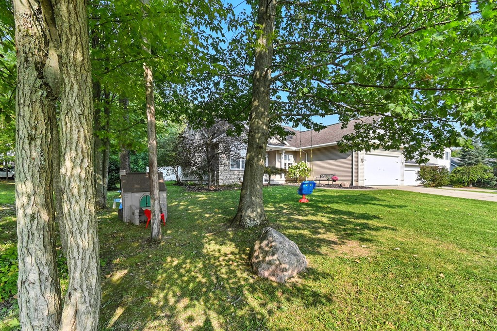 903 Randallwood Drive, Mansfield, Ohio 44906, 3 Bedrooms Bedrooms, ,2 BathroomsBathrooms,Residential,For Sale,Randallwood Drive,9069201