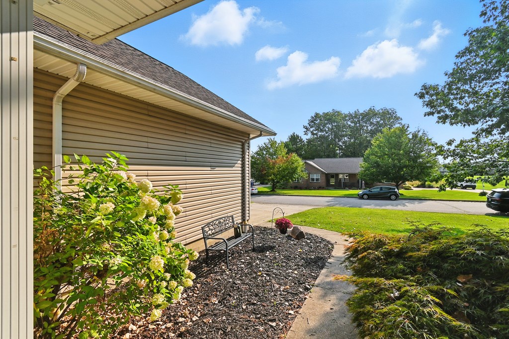 903 Randallwood Drive, Mansfield, Ohio 44906, 3 Bedrooms Bedrooms, ,2 BathroomsBathrooms,Residential,For Sale,Randallwood Drive,9069201