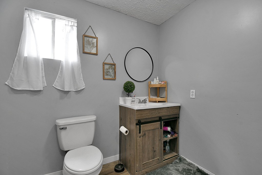 19 Pearl Street, Shiloh, Ohio 44878, 3 Bedrooms Bedrooms, ,2 BathroomsBathrooms,Residential,For Sale,Pearl Street,9069204