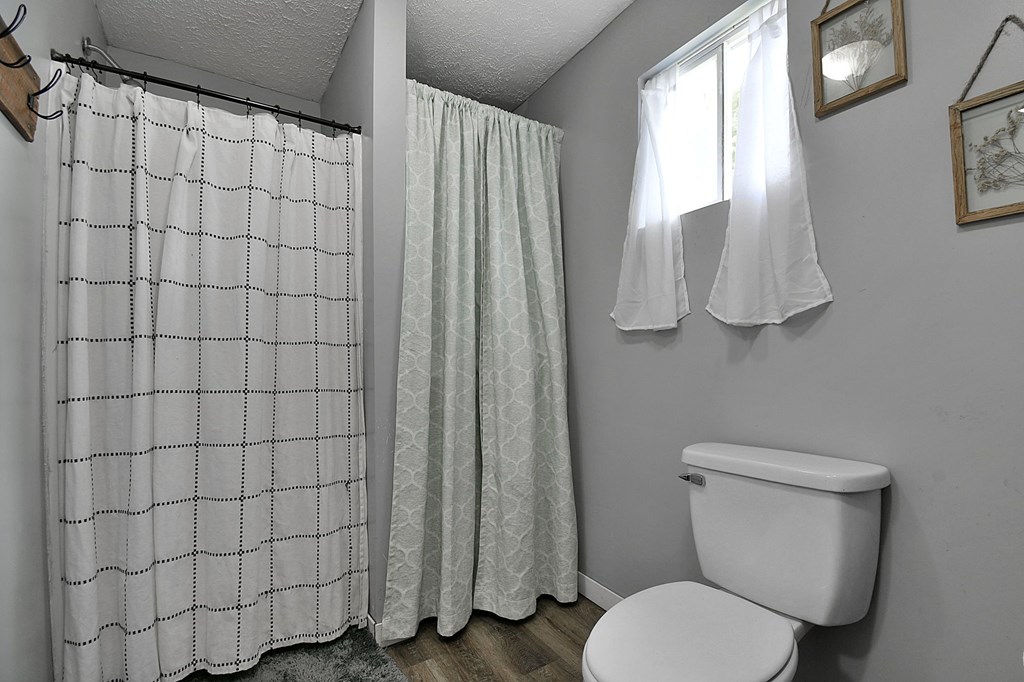 19 Pearl Street, Shiloh, Ohio 44878, 3 Bedrooms Bedrooms, ,2 BathroomsBathrooms,Residential,For Sale,Pearl Street,9069204