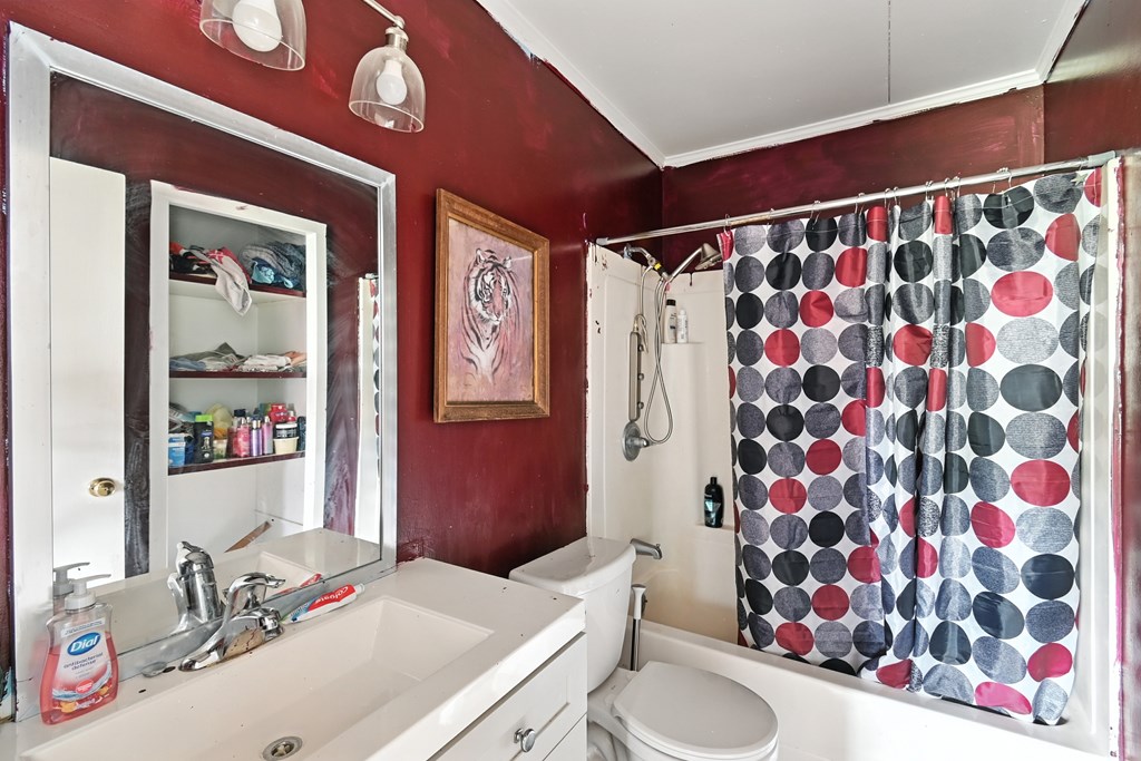 292 Greenlee Road, Mansfield, Ohio 44907, 3 Bedrooms Bedrooms, ,1 BathroomBathrooms,Residential,For Sale,Greenlee Road,9069207