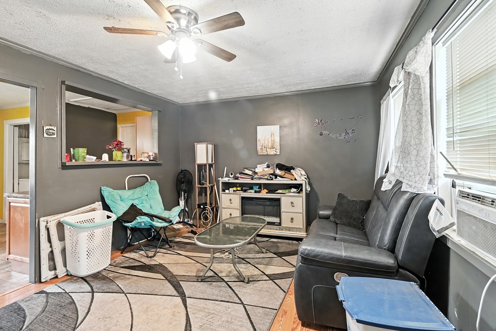 292 Greenlee Road, Mansfield, Ohio 44907, 3 Bedrooms Bedrooms, ,1 BathroomBathrooms,Residential,For Sale,Greenlee Road,9069207
