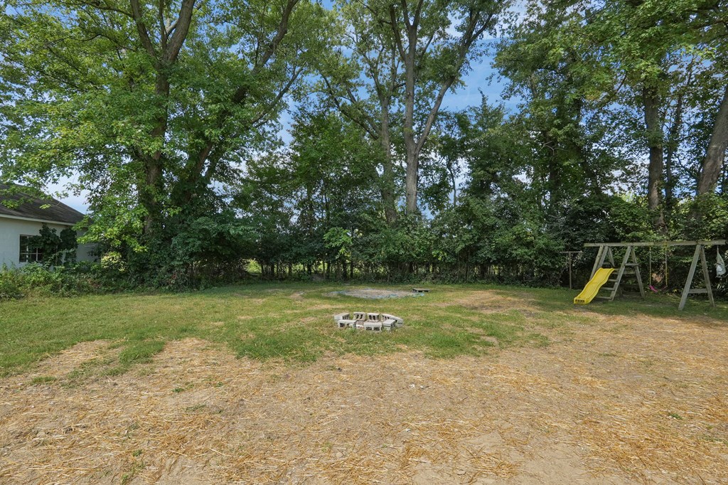 94 Delafield Avenue, Ashland, Ohio 44805, 2 Bedrooms Bedrooms, ,1 BathroomBathrooms,Residential,For Sale,Delafield Avenue,9069232