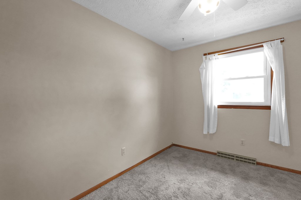 1364 Bonnie Drive, Mansfield, Ohio 44905, 3 Bedrooms Bedrooms, ,1 BathroomBathrooms,Residential,For Sale,Bonnie Drive,9069233