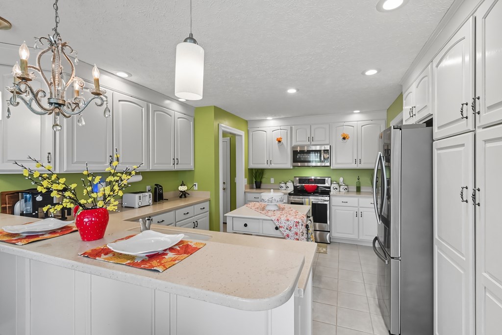 2735 Millsboro Road, Mansfield, Ohio 44903, 4 Bedrooms Bedrooms, ,3 BathroomsBathrooms,Residential,For Sale,Millsboro Road,9069234