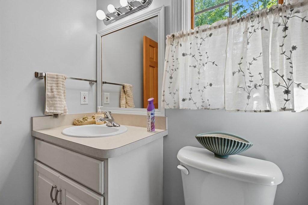 2735 Millsboro Road, Mansfield, Ohio 44903, 4 Bedrooms Bedrooms, ,3 BathroomsBathrooms,Residential,For Sale,Millsboro Road,9069234