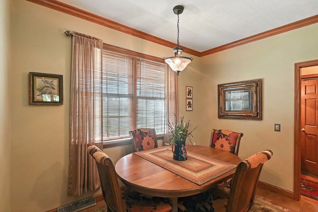 1112 Hillcrest Drive, Bucyrus, Ohio 44820, 3 Bedrooms Bedrooms, ,2 BathroomsBathrooms,Residential,For Sale,Hillcrest Drive,9069247