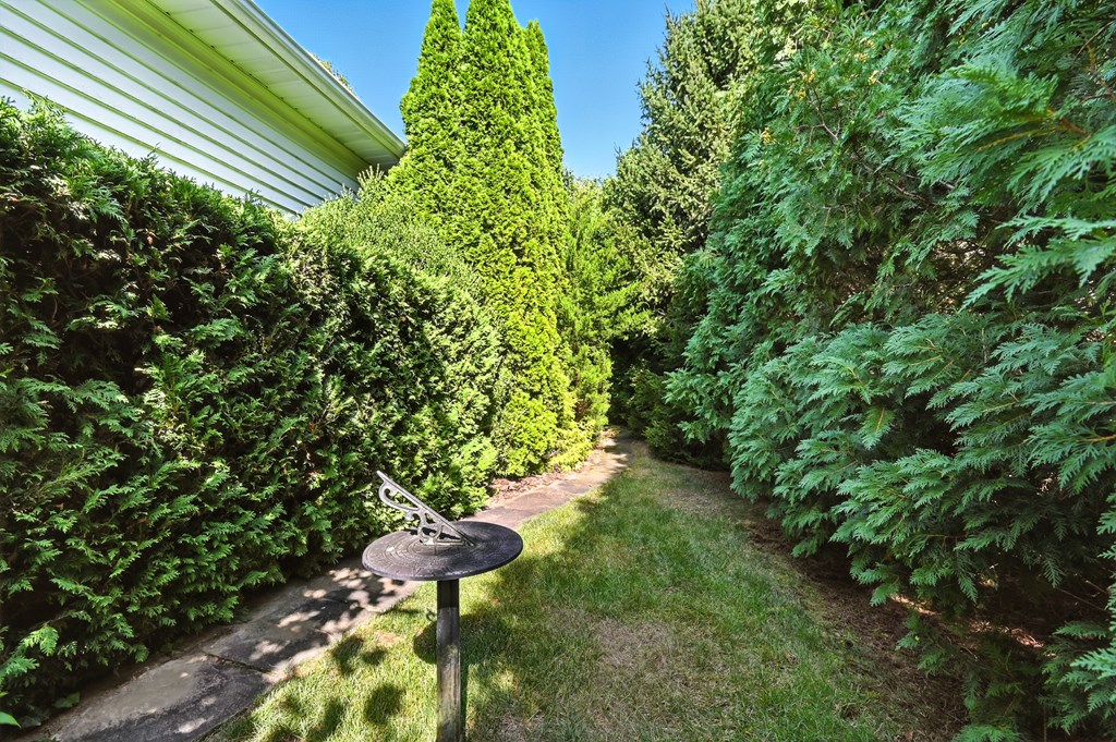 1112 Hillcrest Drive, Bucyrus, Ohio 44820, 3 Bedrooms Bedrooms, ,2 BathroomsBathrooms,Residential,For Sale,Hillcrest Drive,9069247