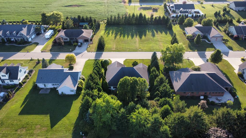 1112 Hillcrest Drive, Bucyrus, Ohio 44820, 3 Bedrooms Bedrooms, ,2 BathroomsBathrooms,Residential,For Sale,Hillcrest Drive,9069247
