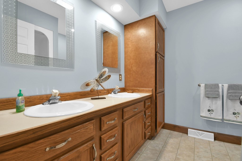 2310 Kerstetter Road, Bucyrus, Ohio 44820, 2 Bedrooms Bedrooms, ,2 BathroomsBathrooms,Residential,For Sale,Kerstetter Road,9066220