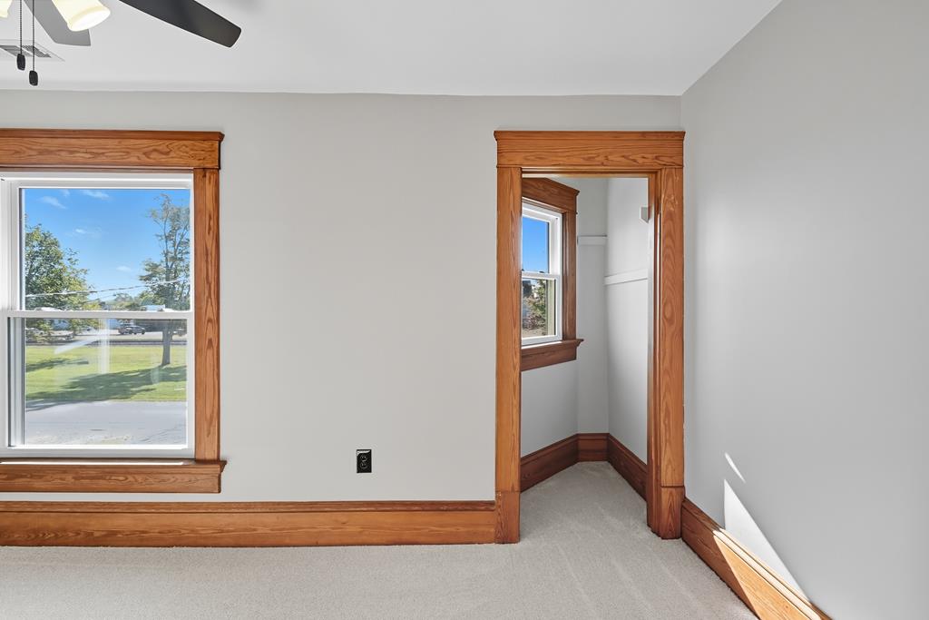 5 N Railroad Street, Greenwich, Ohio 44837, 3 Bedrooms Bedrooms, ,2 BathroomsBathrooms,Residential,For Sale,Railroad Street,9069268