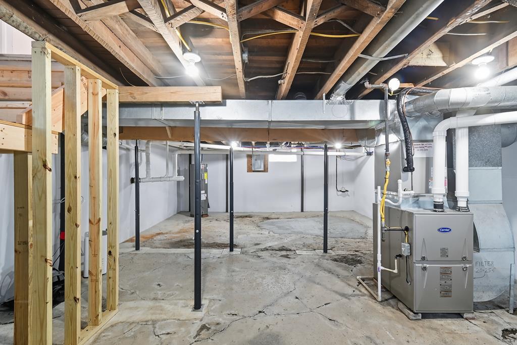 5 N Railroad Street, Greenwich, Ohio 44837, 3 Bedrooms Bedrooms, ,2 BathroomsBathrooms,Residential,For Sale,Railroad Street,9069268