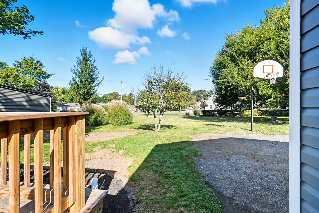 5 N Railroad Street, Greenwich, Ohio 44837, 3 Bedrooms Bedrooms, ,2 BathroomsBathrooms,Residential,For Sale,Railroad Street,9069268
