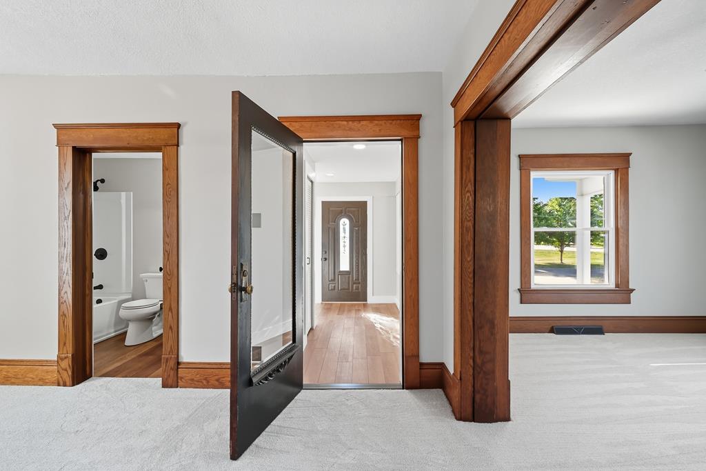 5 N Railroad Street, Greenwich, Ohio 44837, 3 Bedrooms Bedrooms, ,2 BathroomsBathrooms,Residential,For Sale,Railroad Street,9069268