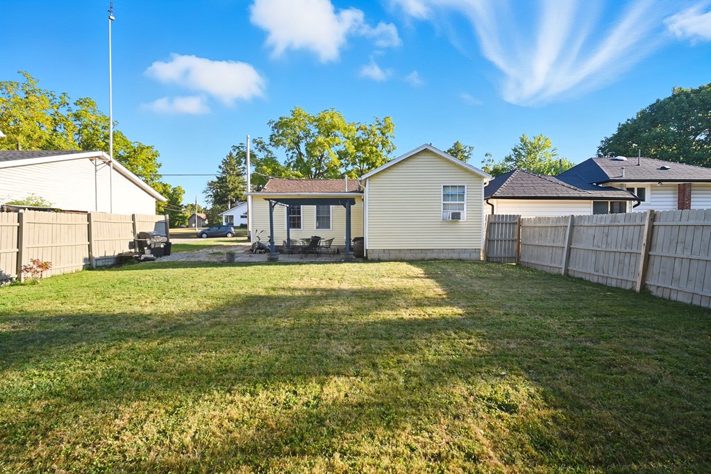 106 Lemmon Street, Attica, Ohio 44807, 2 Bedrooms Bedrooms, ,1 BathroomBathrooms,Residential,For Sale,Lemmon Street,9069278