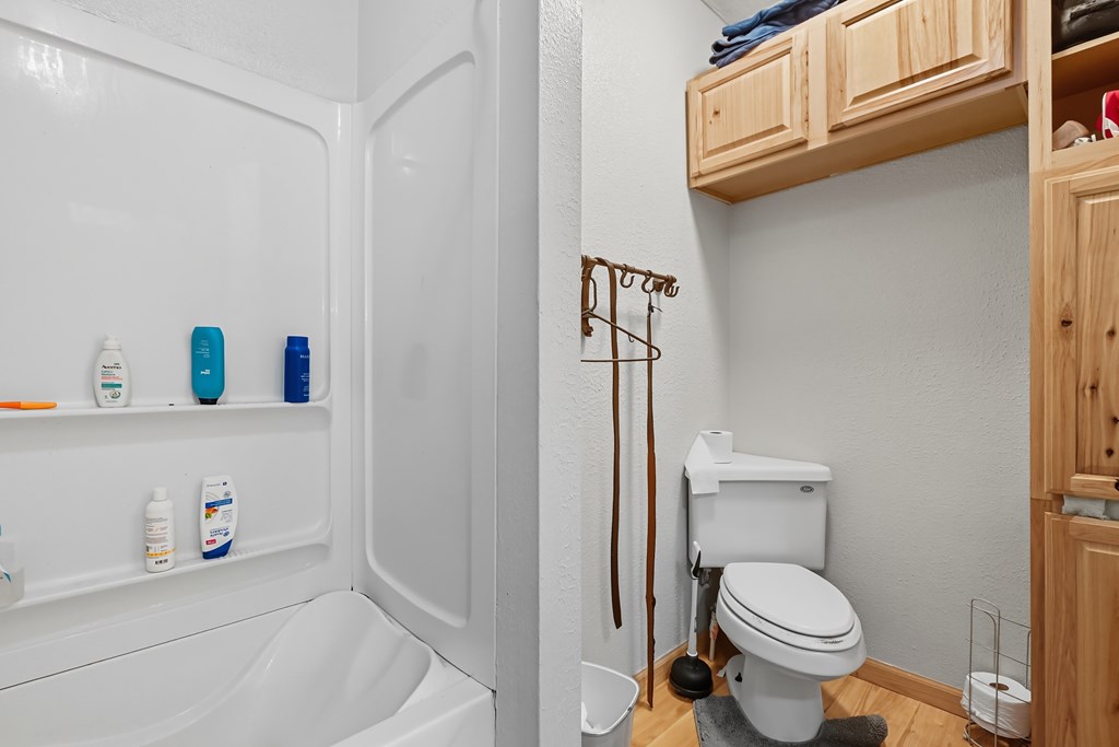 106 Lemmon Street, Attica, Ohio 44807, 2 Bedrooms Bedrooms, ,1 BathroomBathrooms,Residential,For Sale,Lemmon Street,9069278
