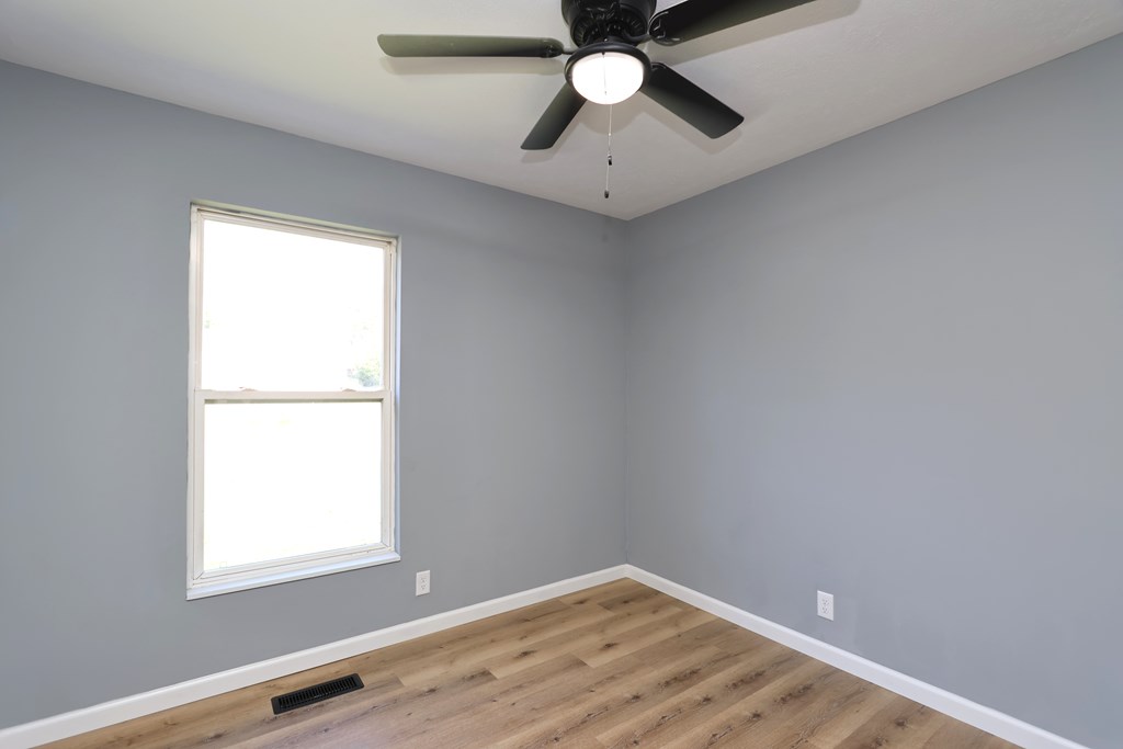 452 Daisy Street, Mansfield, Ohio 44903, 3 Bedrooms Bedrooms, ,1 BathroomBathrooms,Residential,For Sale,Daisy Street,9069291