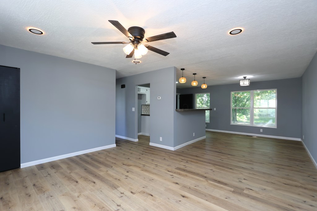 452 Daisy Street, Mansfield, Ohio 44903, 3 Bedrooms Bedrooms, ,1 BathroomBathrooms,Residential,For Sale,Daisy Street,9069291