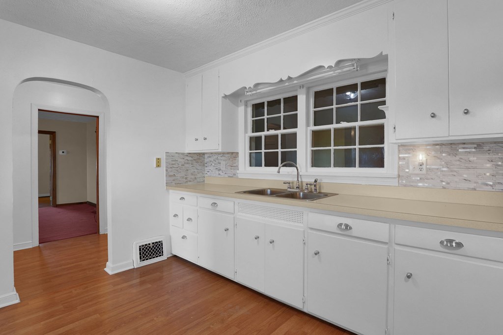 5263 Lincoln Highway, Crestline, Ohio 44827, 2 Bedrooms Bedrooms, ,1 BathroomBathrooms,Residential,For Sale,Lincoln Highway,9069295