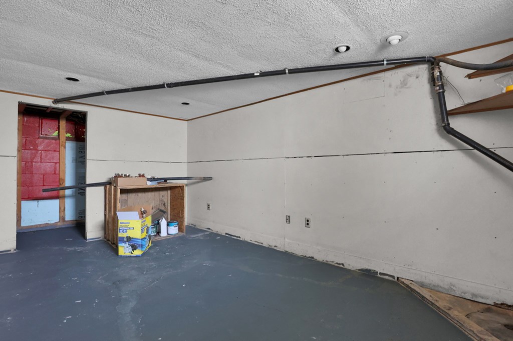 5263 Lincoln Highway, Crestline, Ohio 44827, 2 Bedrooms Bedrooms, ,1 BathroomBathrooms,Residential,For Sale,Lincoln Highway,9069295