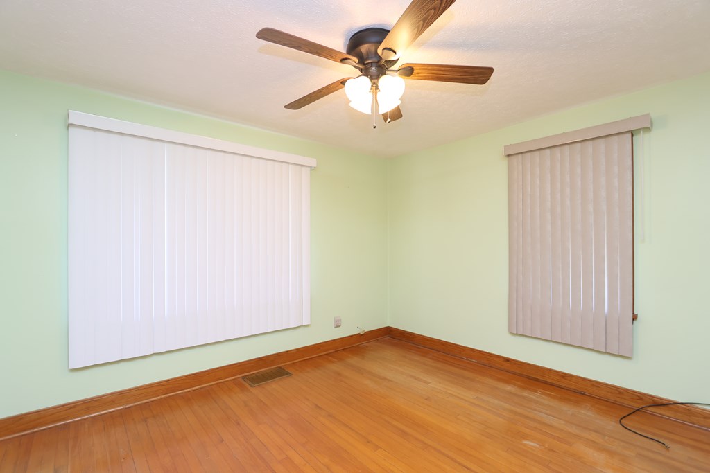 903 Mayflower Avenue, Mansfield, Ohio 44905, 2 Bedrooms Bedrooms, ,1 BathroomBathrooms,Residential,For Sale,Mayflower Avenue,9069297