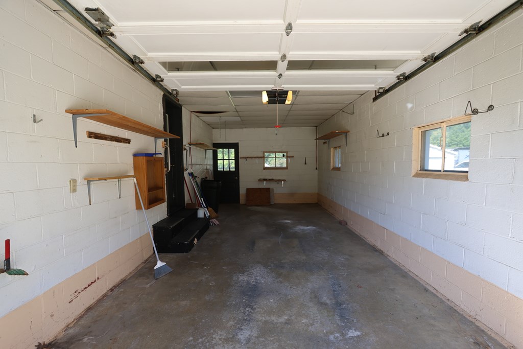 903 Mayflower Avenue, Mansfield, Ohio 44905, 2 Bedrooms Bedrooms, ,1 BathroomBathrooms,Residential,For Sale,Mayflower Avenue,9069297