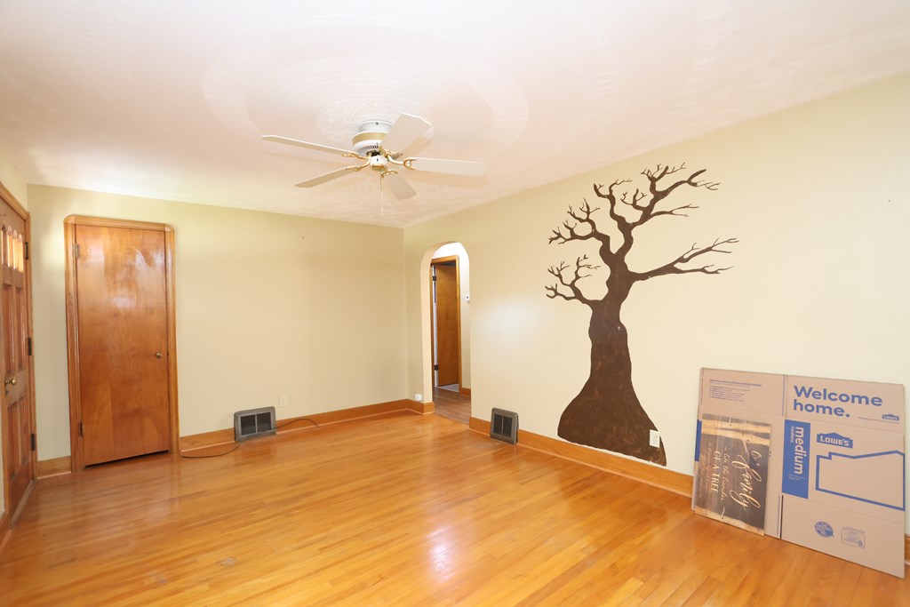 903 Mayflower Avenue, Mansfield, Ohio 44905, 2 Bedrooms Bedrooms, ,1 BathroomBathrooms,Residential,For Sale,Mayflower Avenue,9069297