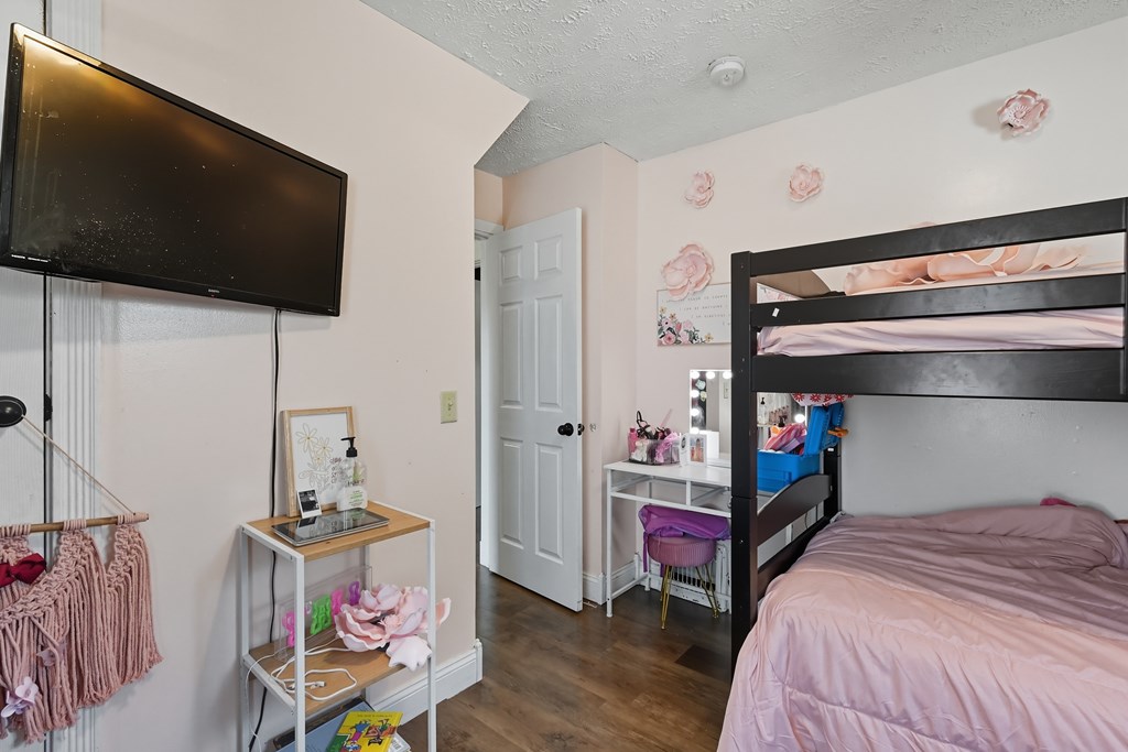 620 S Myrtle Avenue, Willard, Ohio 44890, 3 Bedrooms Bedrooms, ,2 BathroomsBathrooms,Residential,For Sale,Myrtle Avenue,9069304