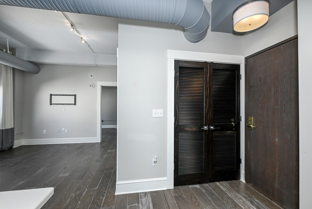 750 E Prospect Avenue Unit 506, Cleveland, Ohio 44115, 1 Bedroom Bedrooms, ,1 BathroomBathrooms,Residential,For Sale,Prospect Avenue Unit 506,9069316