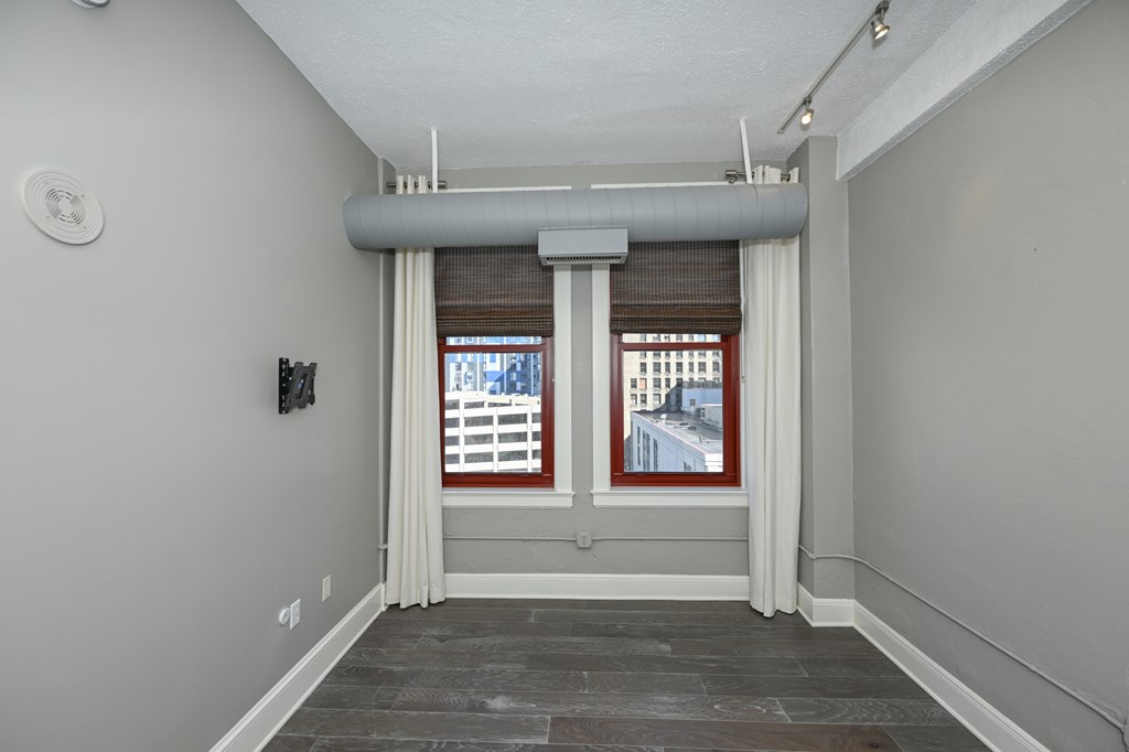 750 E Prospect Avenue Unit 506, Cleveland, Ohio 44115, 1 Bedroom Bedrooms, ,1 BathroomBathrooms,Residential,For Sale,Prospect Avenue Unit 506,9069316