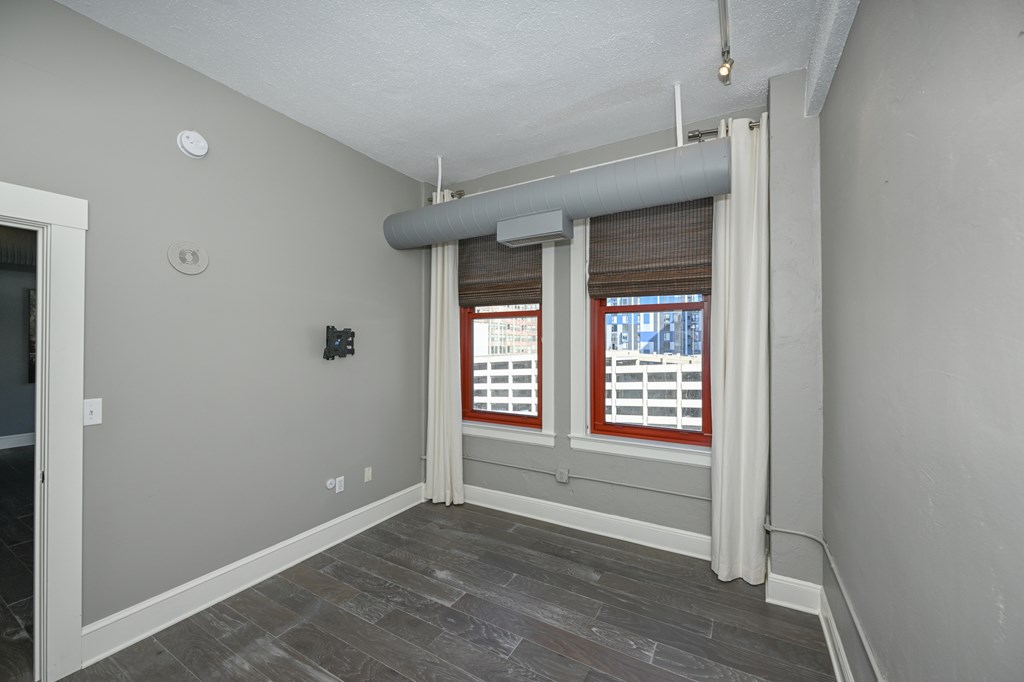 750 E Prospect Avenue Unit 506, Cleveland, Ohio 44115, 1 Bedroom Bedrooms, ,1 BathroomBathrooms,Residential,For Sale,Prospect Avenue Unit 506,9069316