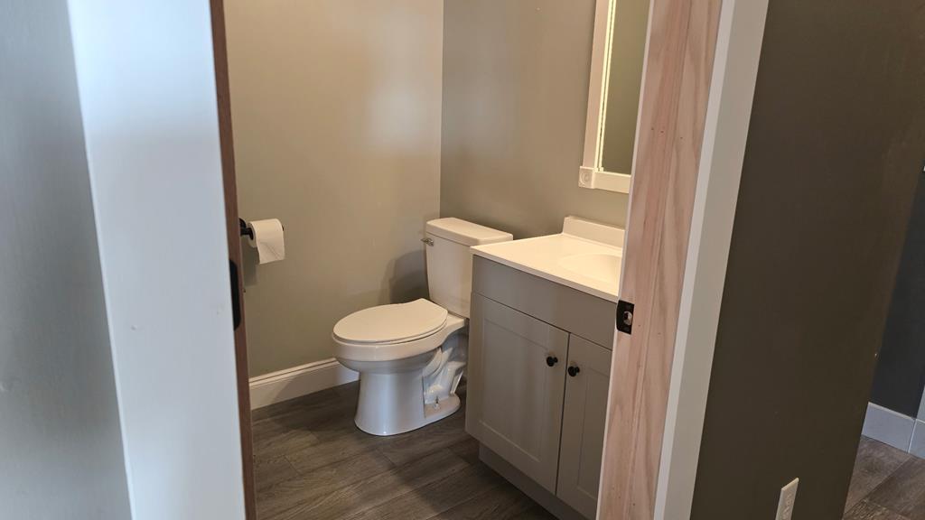 1035 N Reedsburg Road, Wooster, Ohio 44691, 5 Bedrooms Bedrooms, ,2 BathroomsBathrooms,Residential,For Sale,Reedsburg Road,9069342