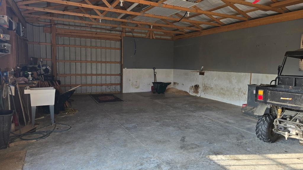 1035 N Reedsburg Road, Wooster, Ohio 44691, 5 Bedrooms Bedrooms, ,2 BathroomsBathrooms,Residential,For Sale,Reedsburg Road,9069342