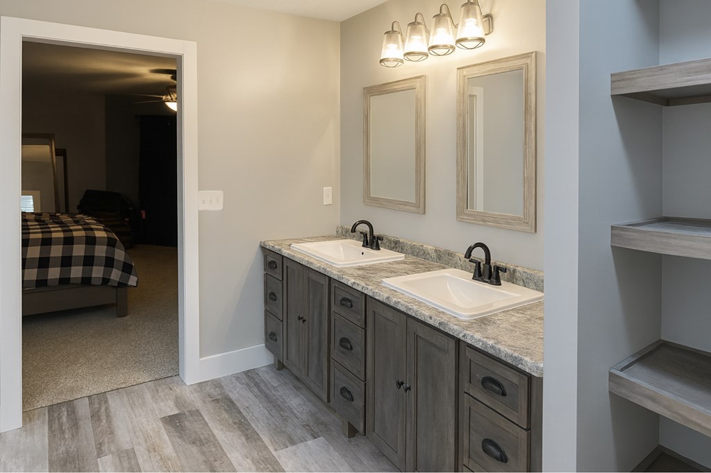 1035 N Reedsburg Road, Wooster, Ohio 44691, 5 Bedrooms Bedrooms, ,2 BathroomsBathrooms,Residential,For Sale,Reedsburg Road,9069342