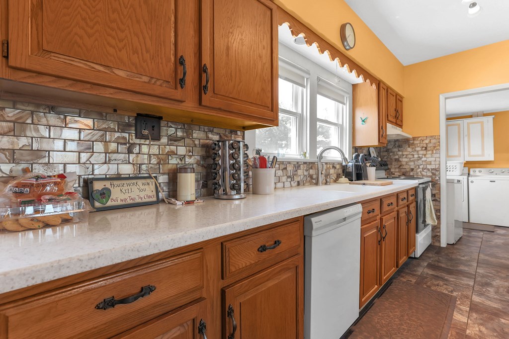 5030 State Route 98, Bucyrus, Ohio 44820, 3 Bedrooms Bedrooms, ,2 BathroomsBathrooms,Residential,For Sale,State Route 98,9069343