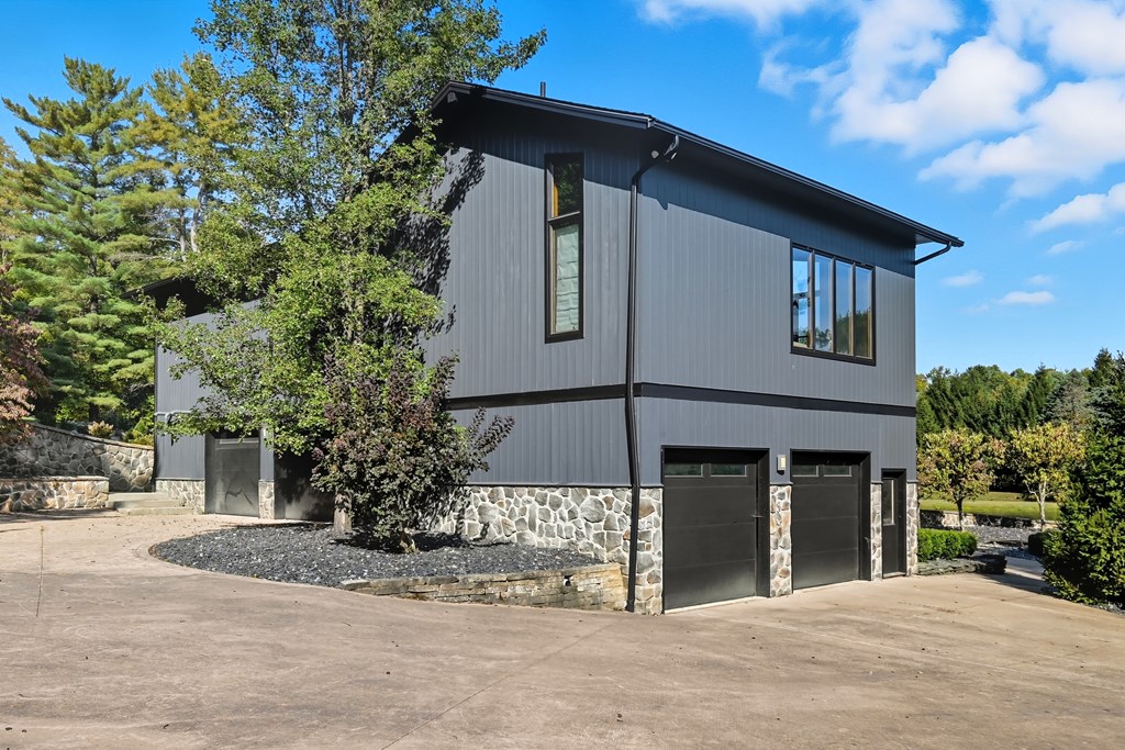 3362 Possum Run Road, Mansfield, Ohio 44903, 4 Bedrooms Bedrooms, ,4 BathroomsBathrooms,Residential,For Sale,Possum Run Road,9069357