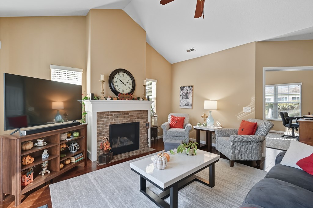 1314 Bridgewater Way North, Mansfield, Ohio 44906, 2 Bedrooms Bedrooms, ,2 BathroomsBathrooms,Residential,For Sale,Bridgewater Way North,9069366