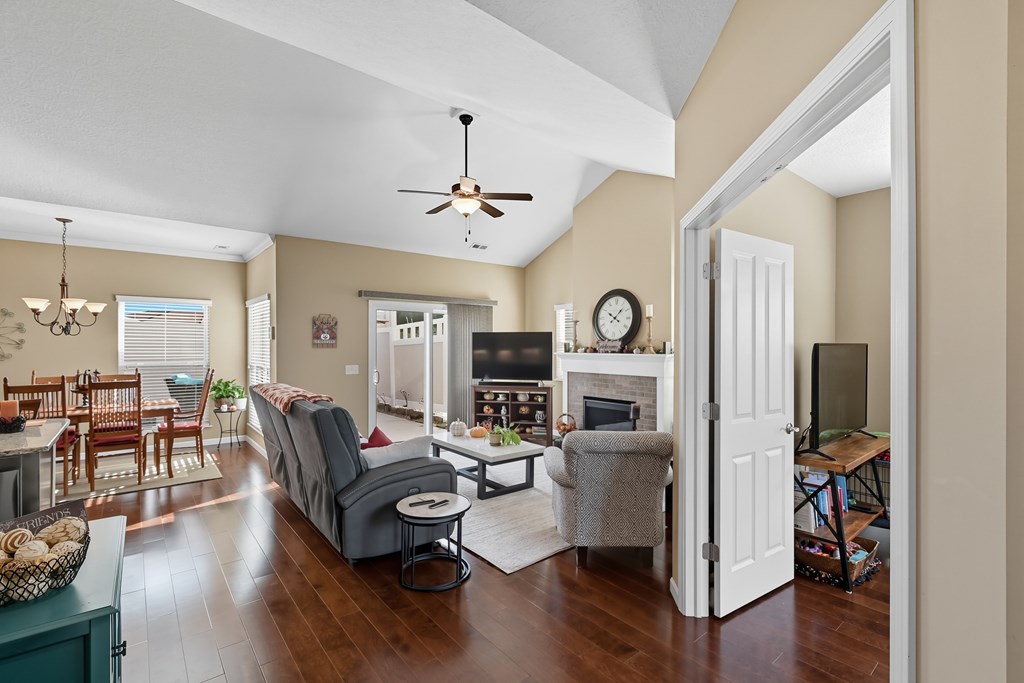 1314 Bridgewater Way North, Mansfield, Ohio 44906, 2 Bedrooms Bedrooms, ,2 BathroomsBathrooms,Residential,For Sale,Bridgewater Way North,9069366