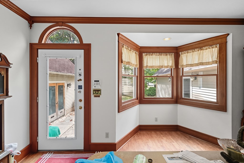 147 Erie Street, Galion, Ohio 44833, 4 Bedrooms Bedrooms, ,2 BathroomsBathrooms,Residential,For Sale,Erie Street,9069368