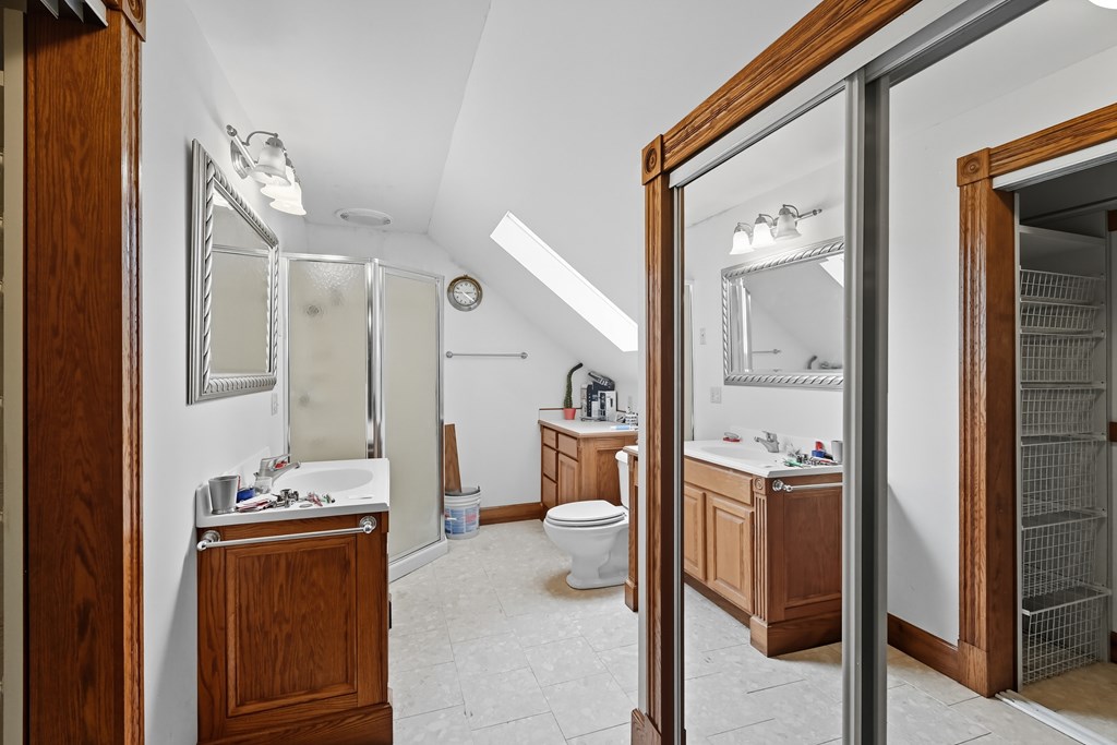 147 Erie Street, Galion, Ohio 44833, 4 Bedrooms Bedrooms, ,2 BathroomsBathrooms,Residential,For Sale,Erie Street,9069368