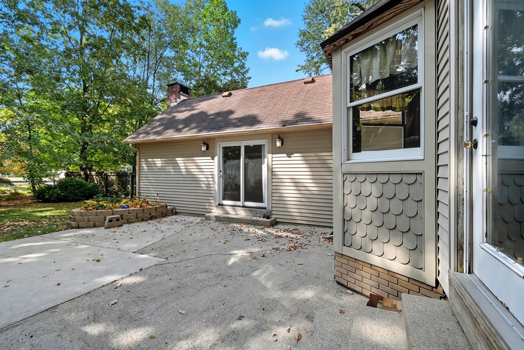 147 Erie Street, Galion, Ohio 44833, 4 Bedrooms Bedrooms, ,2 BathroomsBathrooms,Residential,For Sale,Erie Street,9069368
