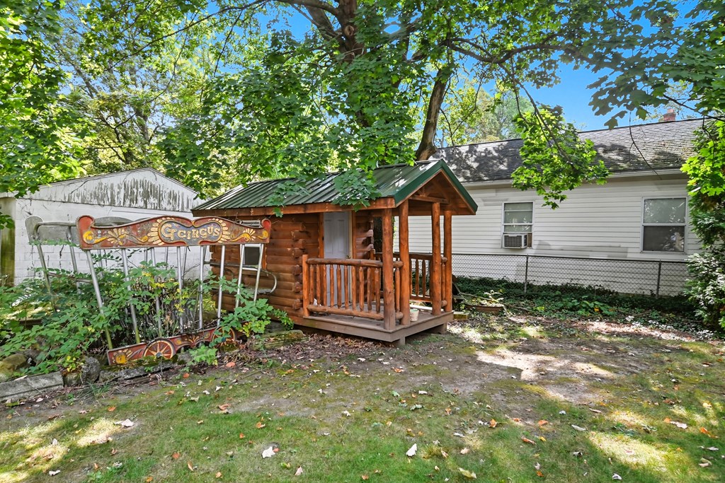 147 Erie Street, Galion, Ohio 44833, 4 Bedrooms Bedrooms, ,2 BathroomsBathrooms,Residential,For Sale,Erie Street,9069368