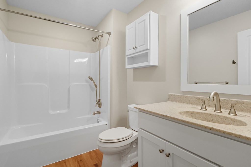 2010 Teakwood Drive, Ontario, Ohio 44906, 3 Bedrooms Bedrooms, ,2 BathroomsBathrooms,Residential,For Sale,Teakwood Drive,9069374